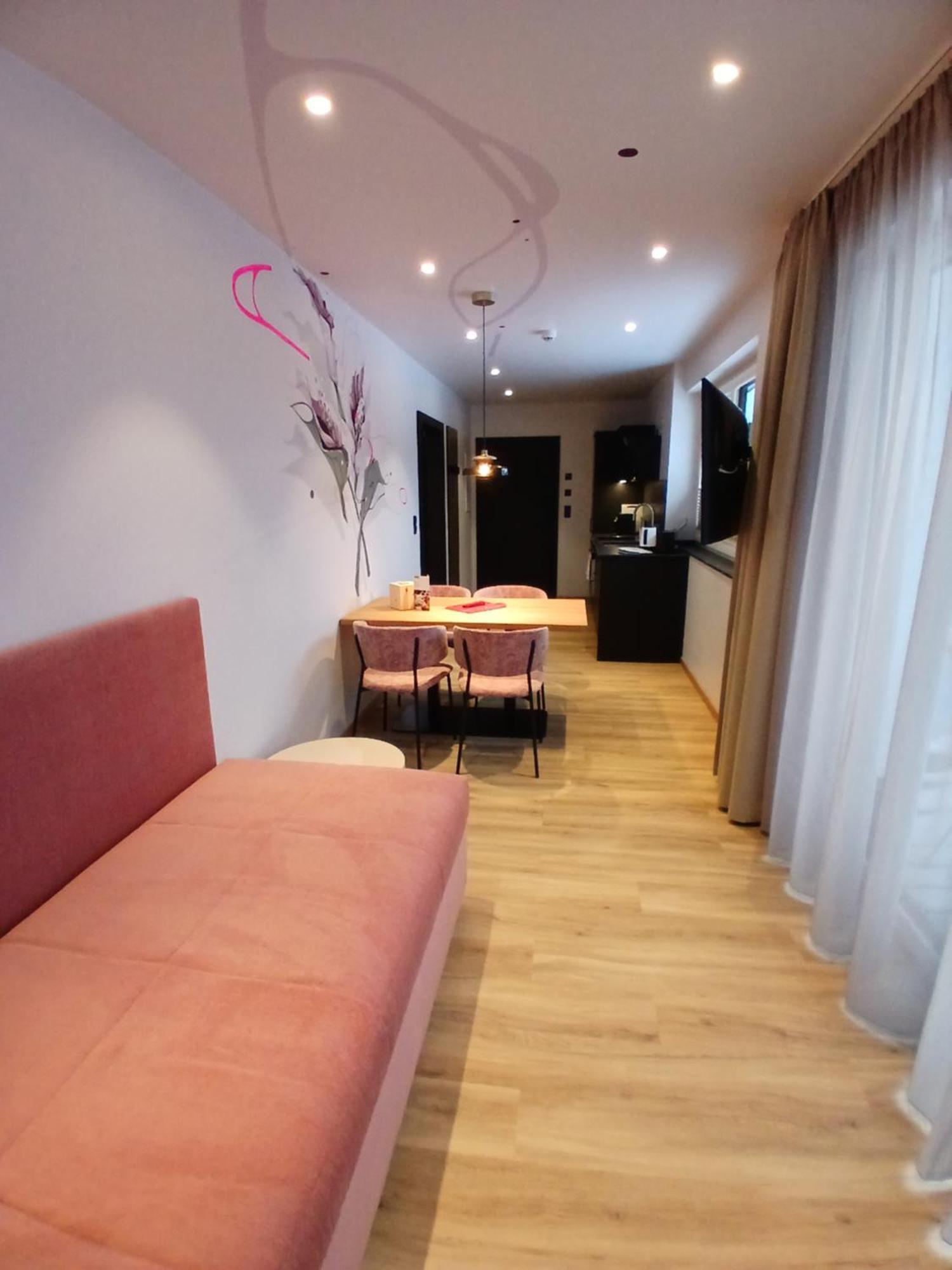 Appartement Lorenzi Solden Exterior photo